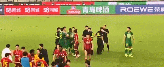 拜仁遭遇争议判罚，裁判组回应：执法公正，项目朋友提供上海产品现在程序.